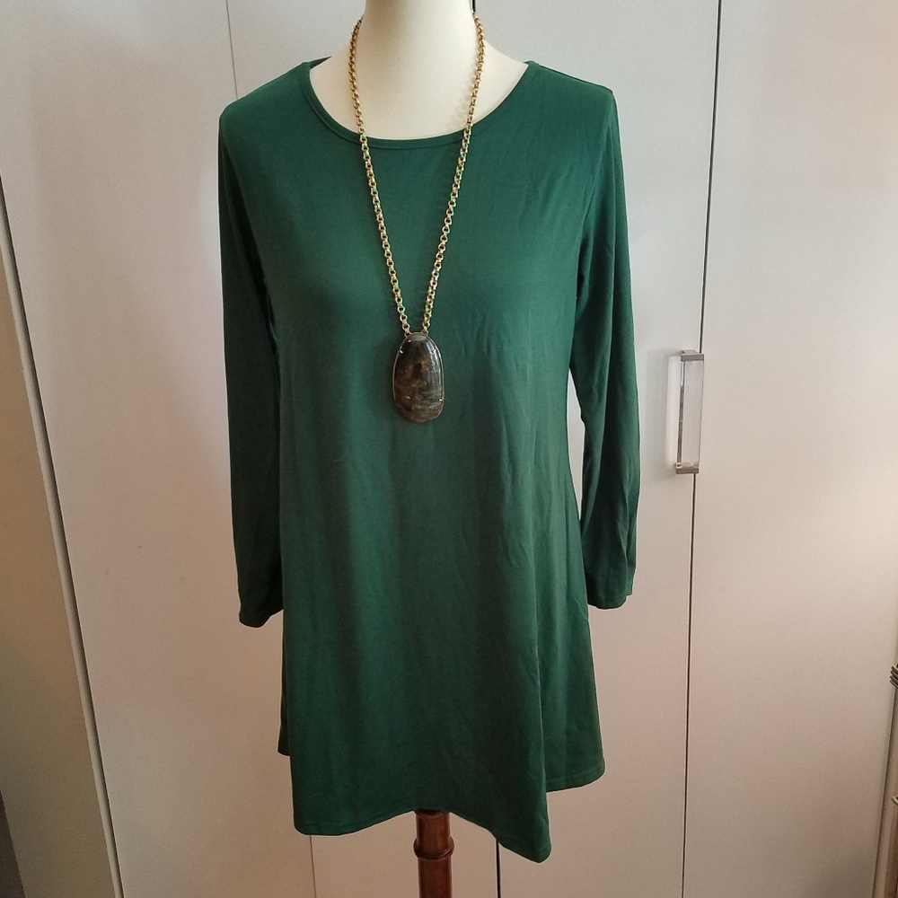 NWOT Long Sleeve Green Tunic Top - Medium - Picture 1 of 3